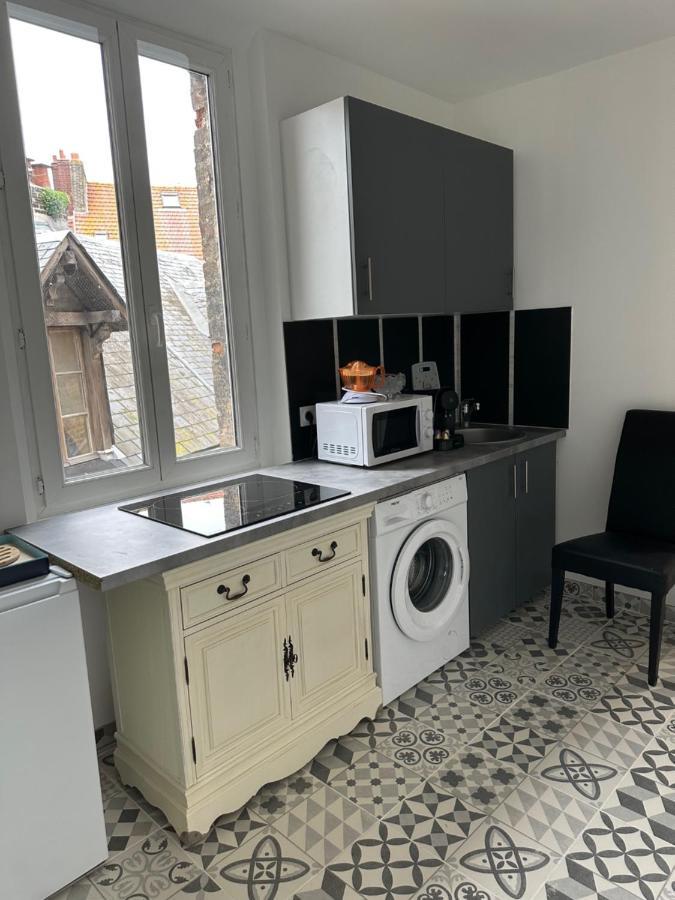 Des Beaux Appartements Deluxe Dieppe Exterior foto