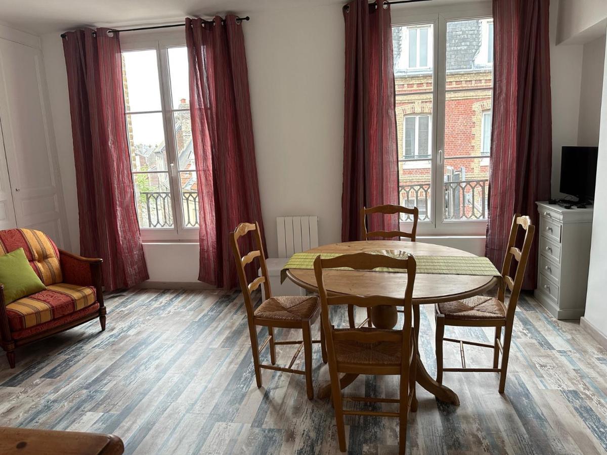 Des Beaux Appartements Deluxe Dieppe Exterior foto