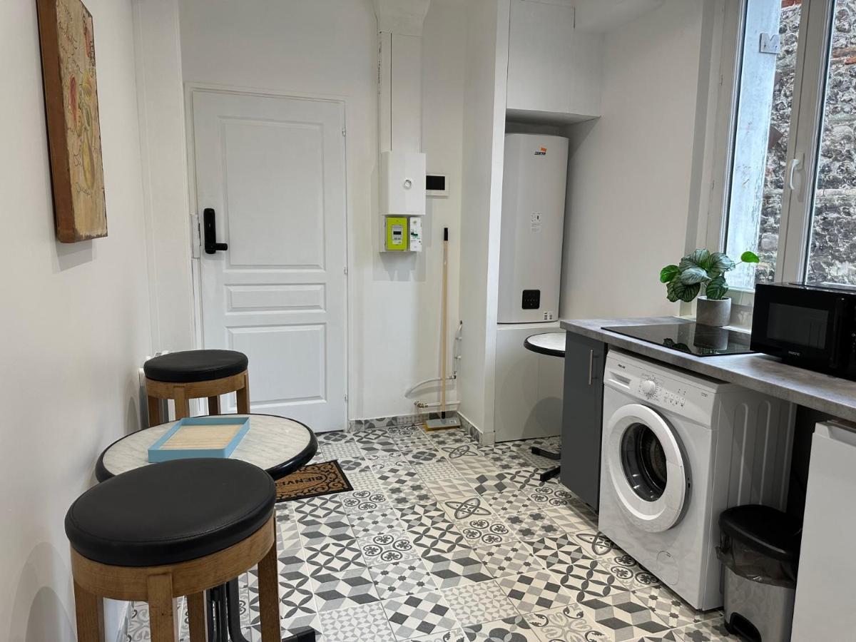 Des Beaux Appartements Deluxe Dieppe Exterior foto