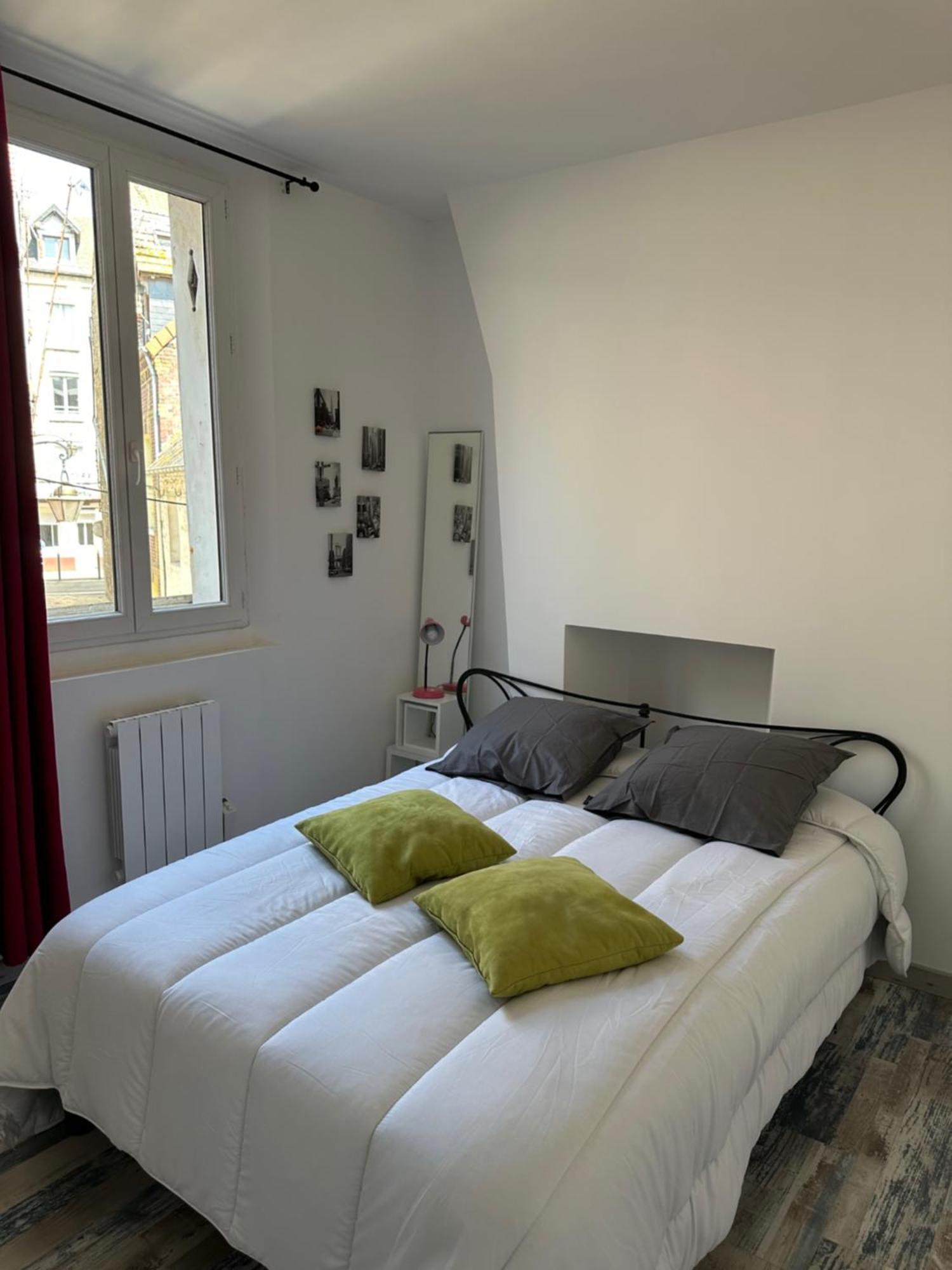 Des Beaux Appartements Deluxe Dieppe Exterior foto